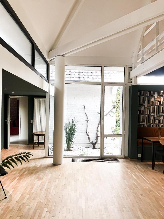 The Oak Hotell Wavre Exteriör bild