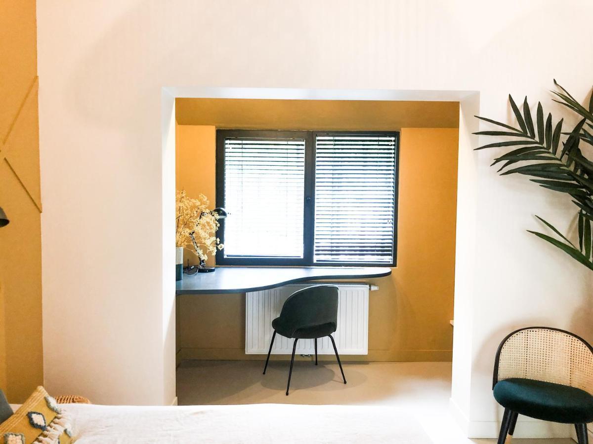 The Oak Hotell Wavre Exteriör bild